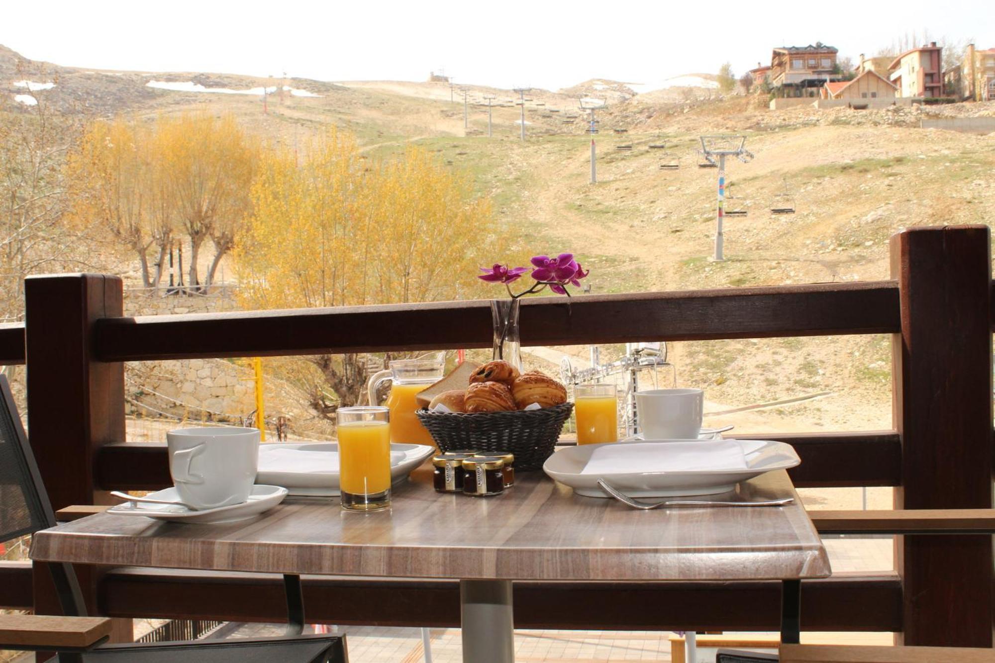 فندق مجمع وسبا انتركونتيننتال مزار جبل لبنان Mzaar Kfardebian المظهر الخارجي الصورة